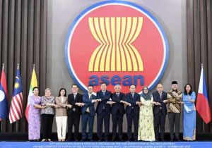 落实《南海各方行为宣言》第23次高官会在印尼雅加达举行