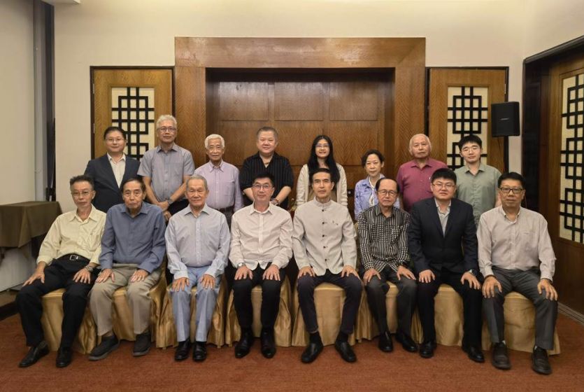 中国驻文莱大使肖建国同文莱留台同学会友好交流
