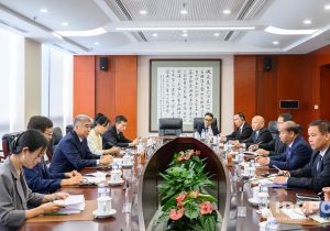 中共中央对外联络部副部长陈洲会见柬埔寨人民党、老挝人革党联合代表团