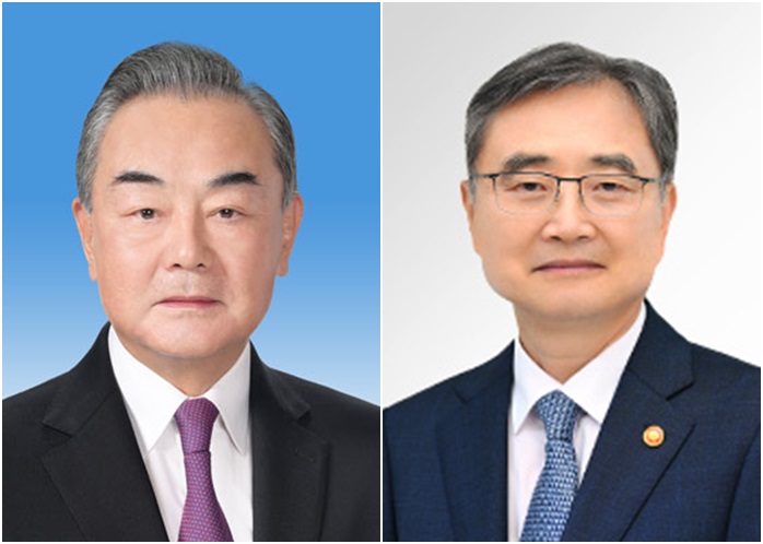 中国外长王毅同韩国新任外长赵显通电话 希望韩方对华政策“避免摇摆”