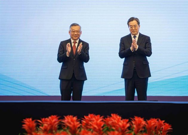 中国副总理丁薛祥会见新加坡副总理颜金勇 双方要继续增进互信 尊重彼此核心利益