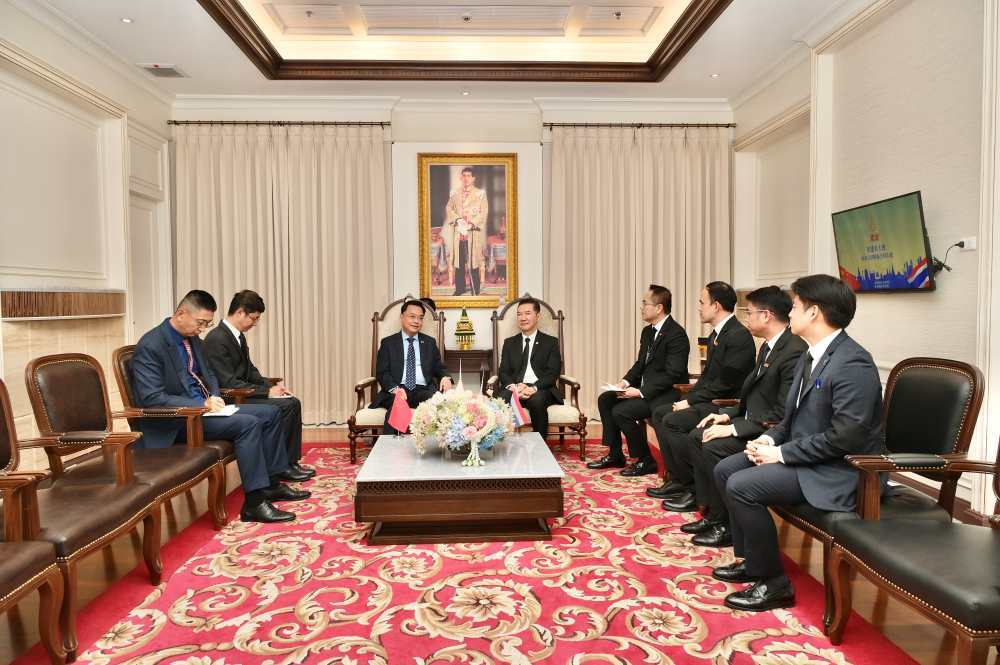 中国驻泰国大使张建卫会见泰国大理院新任院长阿迪萨动从事电诈  