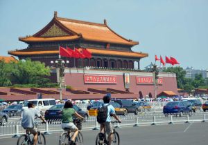 中国决定对欧洲5国和马来西亚公民试行单方面免签 