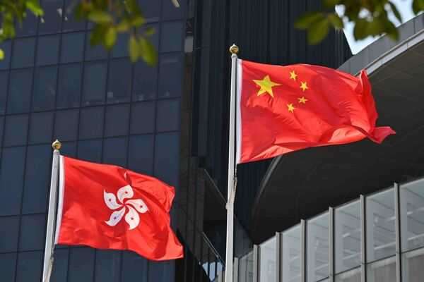 中国香港特区政府强烈反对美国报告抹黑香港