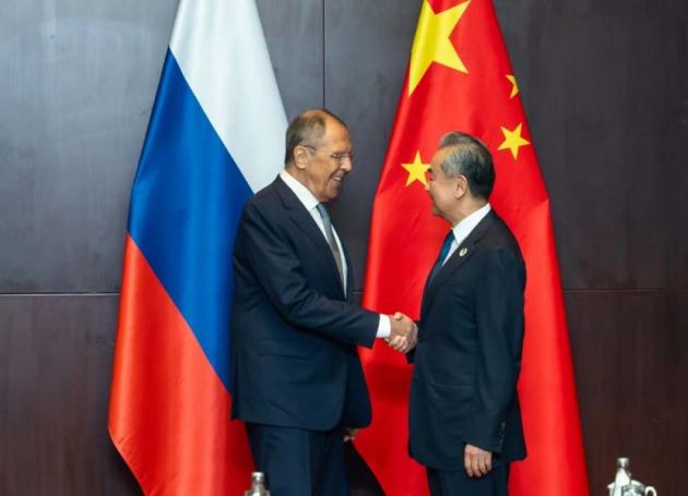 中国、俄罗斯两国外长老挝会谈 共同维护以东盟为中心合作框架