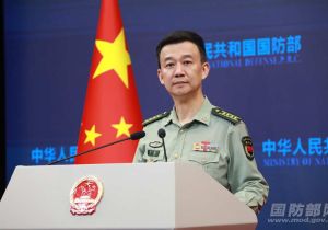 德国军舰过航台湾海峡并炒作 中国国防部：坚决反对借&ldquo;航行自由&rdquo;挑衅和危害中国主权