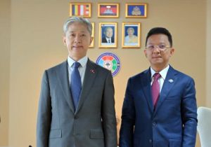 中国驻柬埔寨大使拜会柬工业和科技创新部大臣 中方愿为柬实现跨越式发展提供有力支持