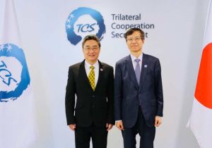 中国&mdash;东盟中心秘书长史忠俊应邀访问中日韩合作秘书处