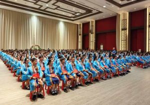 泰北地区最大华校清迈崇华新生华立学校举行2024学年毕业典礼 360名学生毕业 