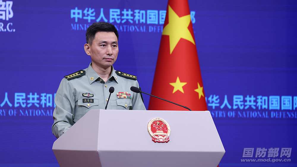 中国国防部：正告菲律宾停止以任何方式冲撞中方核心利益
