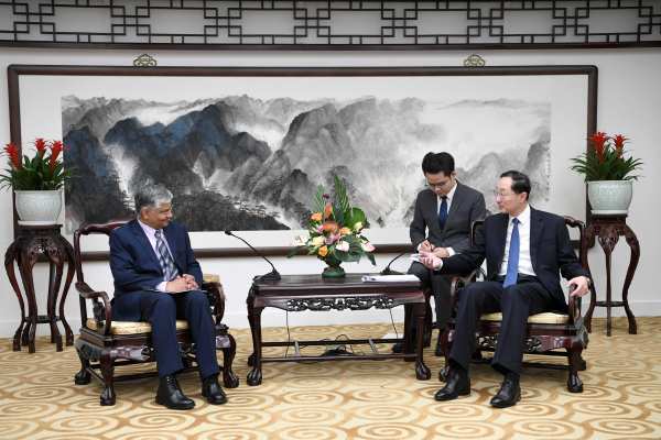 中国外交部副部长孙卫东会见印度驻华大使罗国栋 双方表示将妥善管控分歧