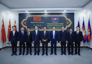“澜湄扫雷合作项目”在柬埔寨金边正式启动