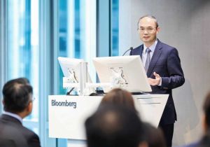中国驻新加坡大使曹忠明出席彭博“投资亚洲系列：聚焦中国” 研讨会