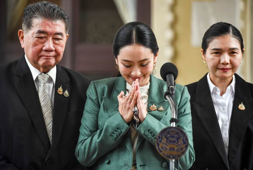 泰国总理佩通坦被停职 源自与柬埔寨参议院主席洪森通话被曝光 