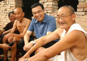 中国前总理李克强诞辰70周年 官方媒体人民日报发文纪念