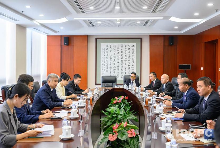 中共中央对外联络部副部长陈洲会见柬埔寨人民党、老挝人革党联合代表团