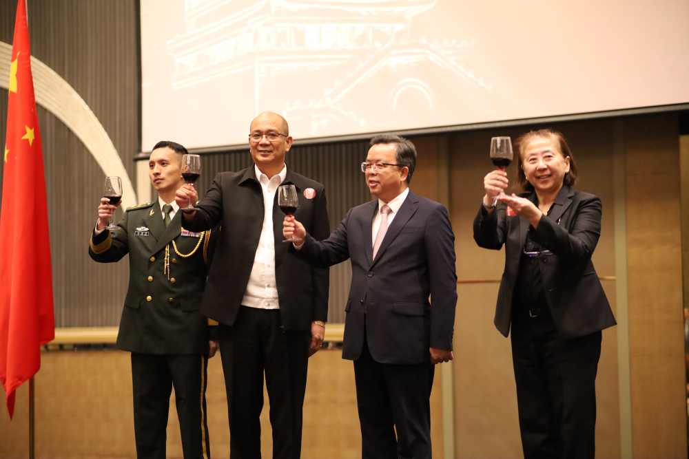 中国驻菲律宾大使：任何企图挑衅中国核心利益的行为都将遭到坚决回击