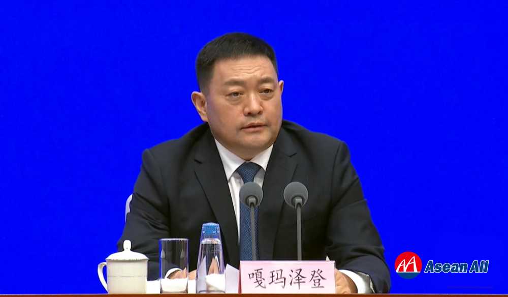 西藏自治区主席：达赖转世从来不是由达赖喇嘛个人说了算 中央政府具有最终决定权 