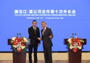 中国外长王毅：澜湄合作10年历程硕果累累