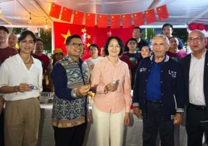 东帝汶政府在总统府举办国际马拉松博览会 中国驻东帝汶使馆参加