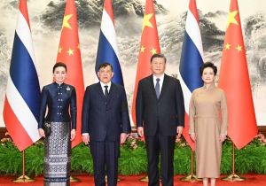 泰国国王首次访问中国 中国国家主席习近平会见 