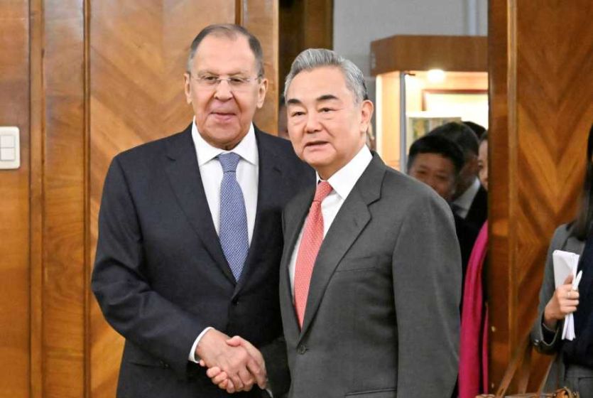 中俄外长莫斯科会谈 共同强调维护二战胜利成果