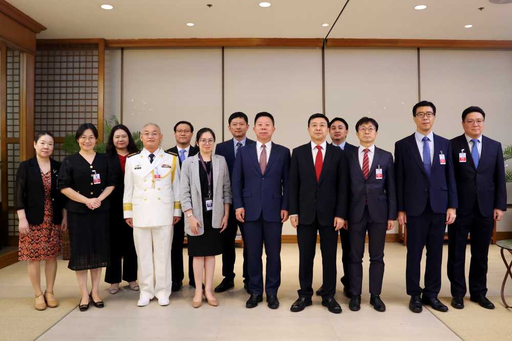 新任中国驻菲律宾大使井泉抵菲履新 “让中菲关系趋稳而非恶化”