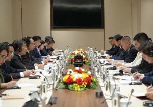 中共中央对外联络部部长同越南外交部党委书记会晤机制首次会议在越南举行