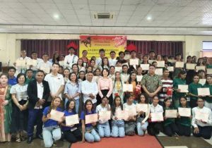 东帝汶商学院孔子课堂举办春节文化汇演暨中文证书颁发仪式