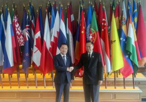 中国驻泰国大使张建卫会见泰国外交部部长助理威查瓦