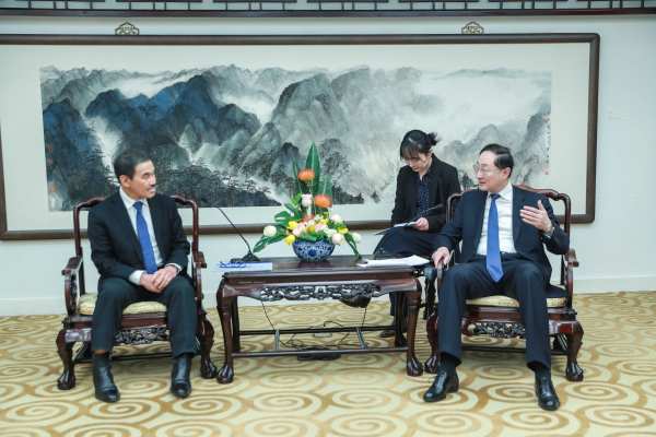 中国外交部副部长孙卫东会见文莱驻华大使拉赫玛尼