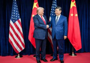 美国总统特朗普称将于5月中旬访华 中国外交部回应