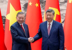 中国和越南关于在新时期持续深化全面战略合作伙伴关系、推动构建更高水平具有战略意义的中越命运共同体的联合声明