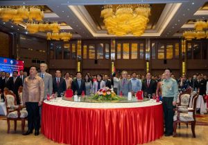 庆祝中老建交65周年暨&ldquo;中老友好年&rdquo;招待会在万象举行