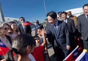 台湾当局领导人赖清德偷乘外国飞机抵达非洲斯威士兰 中国大陆批&ldquo;以偷鸡摸狗的方式外窜&rdquo;