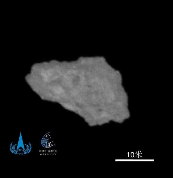 中国&ldquo;天问二号&rdquo;探测器历经400天、行程10亿千米 抵达目标小行星开展科学探测
