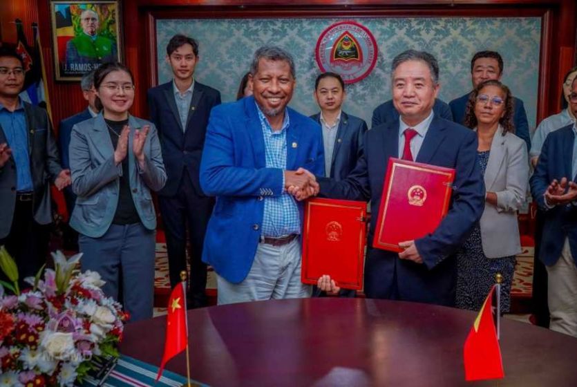 中国驻东帝汶使馆与东帝汶国防签署援东中东友谊医院实施协议