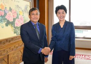 中共中央对外联络部副部长孙海燕会见越南外交部常务副部长阮明羽
